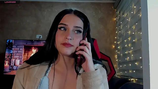 Check-out our cam rooms range and converse on a personal level with our delicious livecams streamers, showing off their spicy curves and toys.
