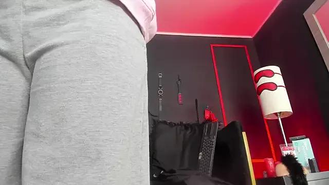 Check-out our cam rooms range and converse on a personal level with our delicious livecams streamers, showing off their spicy curves and toys.