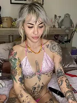 chasing_hazel from StripChat is Freechat