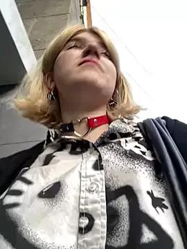 Cherry___Blossom from StripChat is Freechat