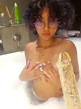 Cherry_kat from StripChat is Freechat