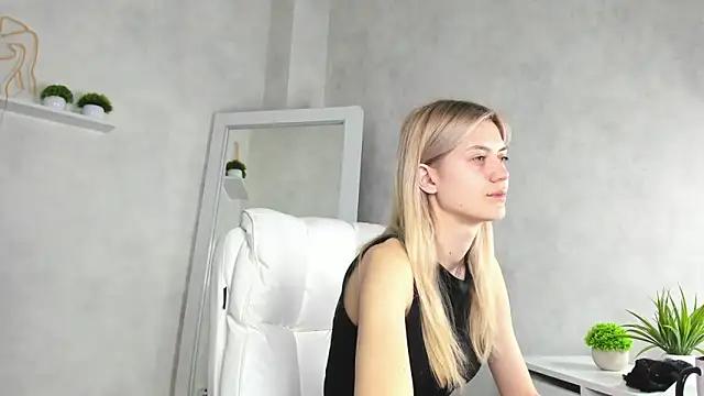 Cherry_Price from StripChat is Freechat