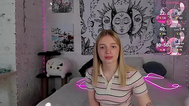 Cherry_yam from StripChat is Freechat