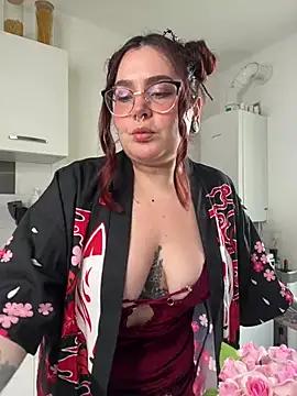 Check-out our cam rooms range and converse on a personal level with our delicious livecams streamers, showing off their spicy curves and toys.