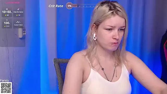 CherryKnight666 from StripChat is Freechat