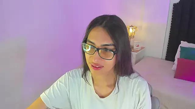 cherrylady_02 from StripChat is Freechat