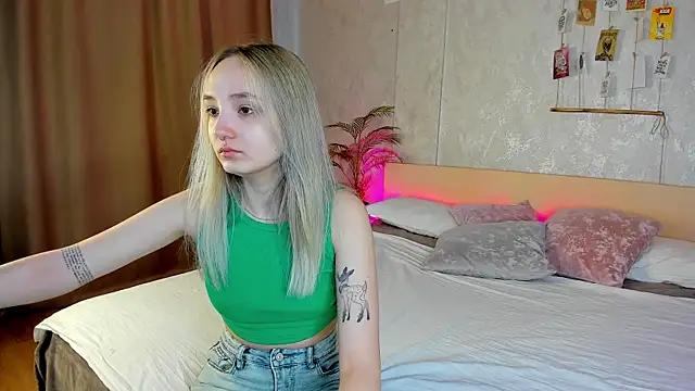 Cheryl__Brown from StripChat is Freechat