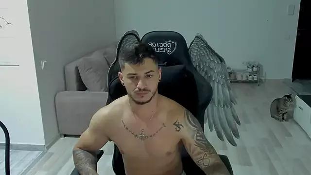 chrismaster12 from StripChat is Freechat
