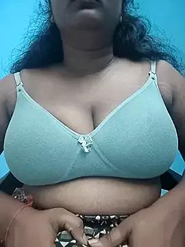 Chubbygirl_2 from StripChat is Freechat