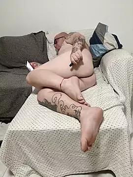 chubbyhotadict from StripChat is Freechat