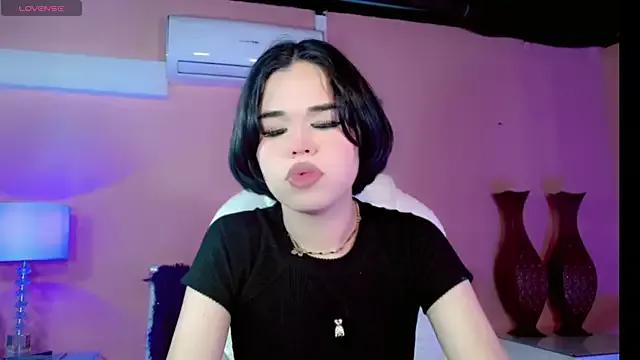 Check-out our cam rooms range and converse on a personal level with our delicious livecams streamers, showing off their spicy curves and toys.