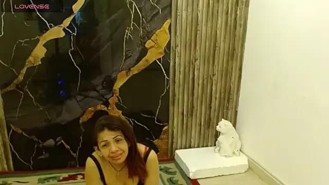 cloe1609 from StripChat is Freechat