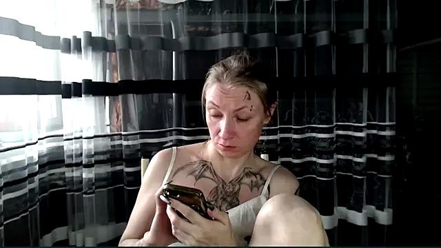 cold_lollipop from StripChat is Freechat
