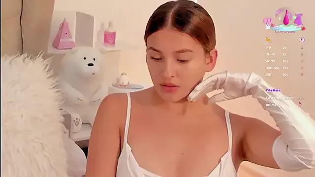 Cora_sarah from StripChat is Freechat