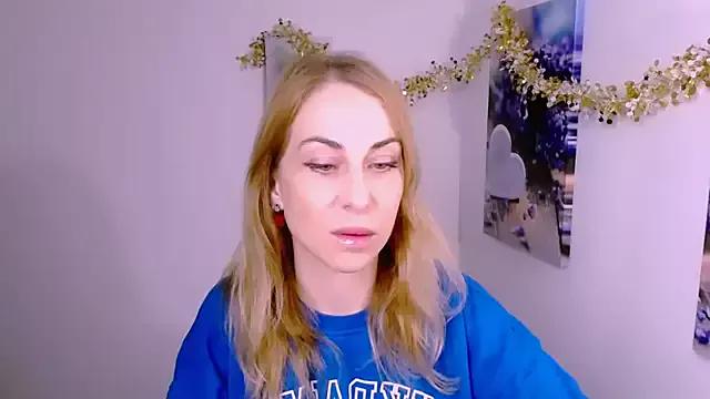 Create_your_own_sun from StripChat is Freechat