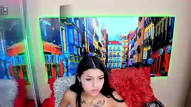 Check-out our cam rooms range and converse on a personal level with our delicious livecams streamers, showing off their spicy curves and toys.