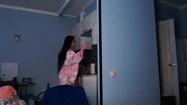 CristalNight from StripChat is Freechat