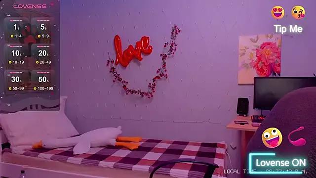Check-out our cam rooms range and converse on a personal level with our delicious livecams streamers, showing off their spicy curves and toys.