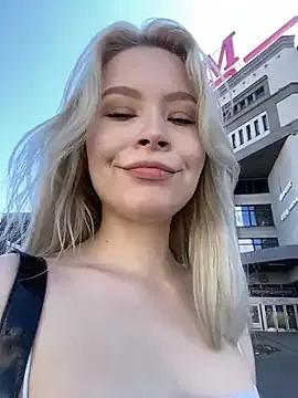 Photos of Cum_girlss from StripChat is Freechat