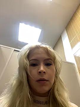 Photos of Cum_girlss from StripChat is Freechat