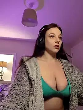 Check-out our cam rooms range and converse on a personal level with our delicious livecams streamers, showing off their spicy curves and toys.