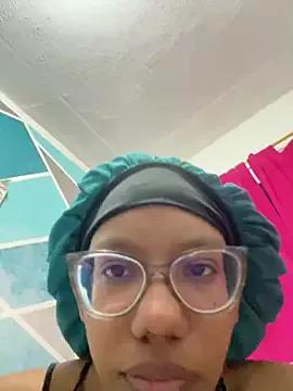 Curly_lily from StripChat is Freechat