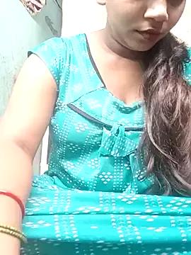Cute-Aanya from StripChat is Freechat