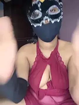 Cute-Samayra from StripChat is Freechat
