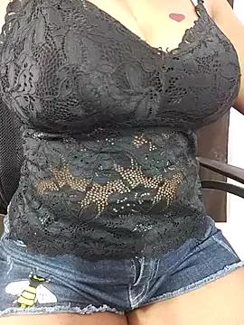 Cute_mam from StripChat is Freechat