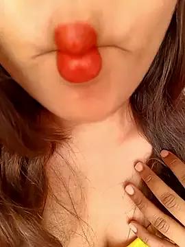 Cute_Riddhi from StripChat is Freechat