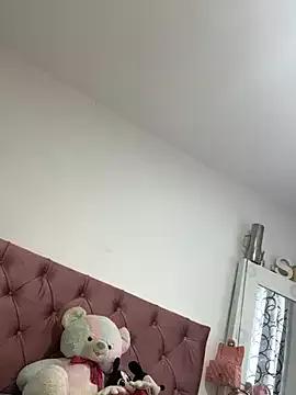 cutie_lover18 from StripChat is Freechat