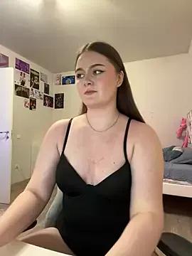 Cuty_Kitty from StripChat is Freechat