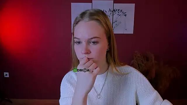 dakota_night_ from StripChat is Freechat