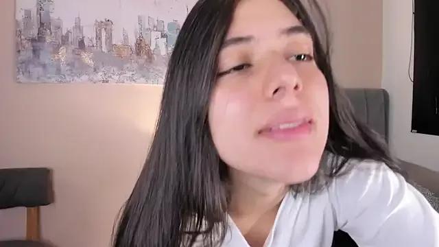 dakotaa__ from StripChat is Freechat
