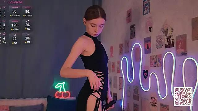 Check-out our cam rooms range and converse on a personal level with our delicious livecams streamers, showing off their spicy curves and toys.