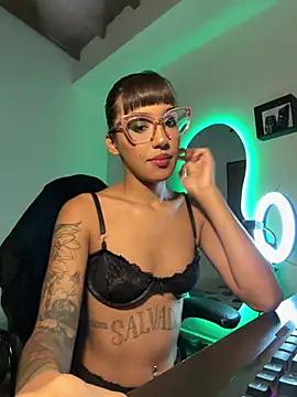 Check-out our cam rooms range and converse on a personal level with our delicious livecams streamers, showing off their spicy curves and toys.