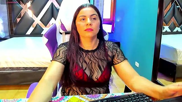 Daniiela_Miilk from StripChat is Freechat