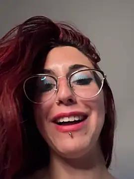 Daniluverotica from StripChat is Freechat