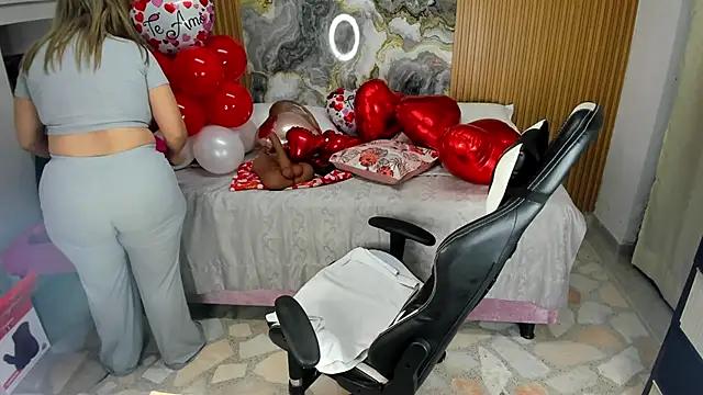 Check-out our cam rooms range and converse on a personal level with our delicious livecams streamers, showing off their spicy curves and toys.
