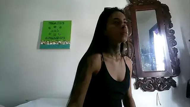 Check-out our cam rooms range and converse on a personal level with our delicious livecams streamers, showing off their spicy curves and toys.