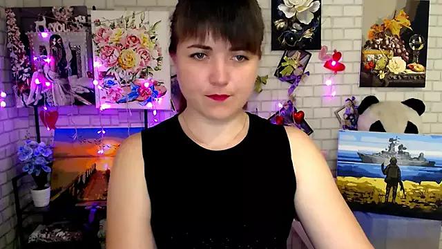 Darina_M_ from StripChat is Freechat