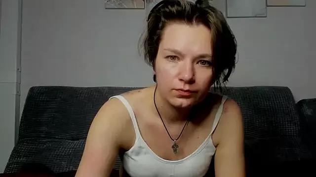DayanaDiamond from StripChat is Freechat