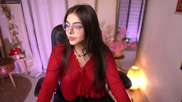 Check-out our cam rooms range and converse on a personal level with our delicious livecams streamers, showing off their spicy curves and toys.