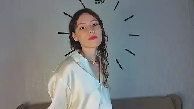 DelilahConsalvo from StripChat is Freechat
