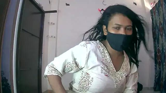 Desi_girlsindia from StripChat is Freechat