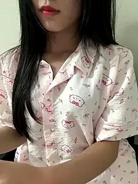 Desi_sara from StripChat is Freechat