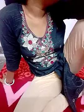 Desivillege28 from StripChat is Freechat