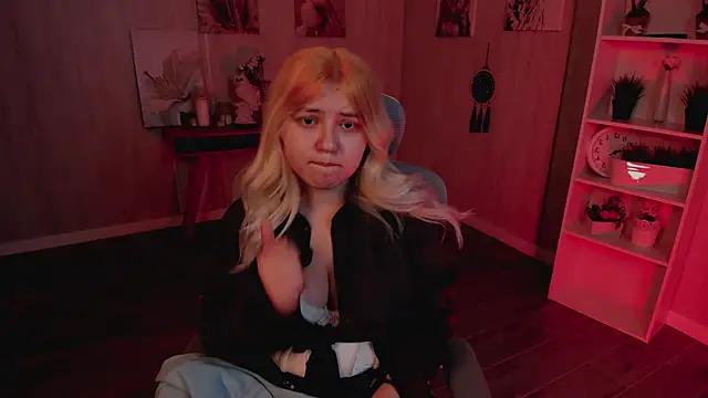 Check-out our cam rooms range and converse on a personal level with our delicious livecams streamers, showing off their spicy curves and toys.