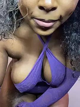 DiamondGoddes from StripChat is Freechat