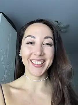 Diana-luxXX from StripChat is Freechat